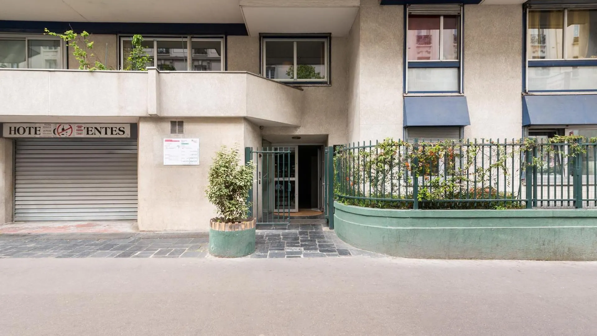 Trendy 1bd Retreat With Patio Goutte D'or Διαμέρισμα *